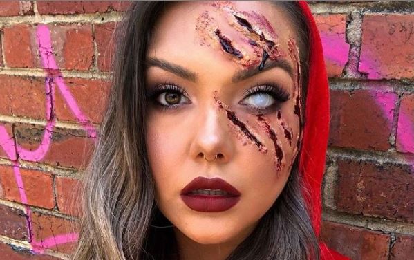 Halloween contact lenses in Australia