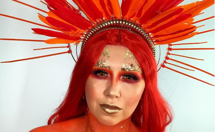 Halloween contact lenses