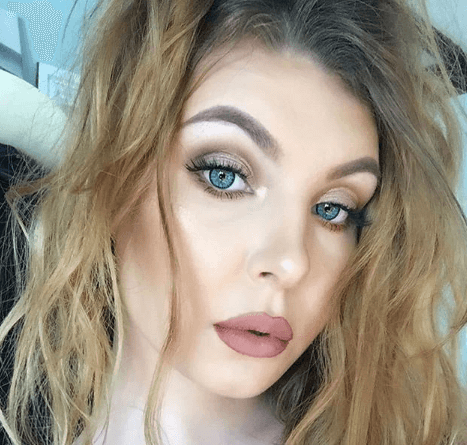 Coloured Contact Lenses