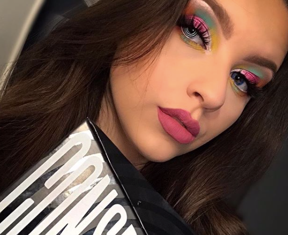 Coloured Contact Lenses