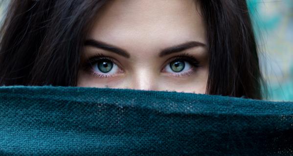 Coloured Contact Lenses