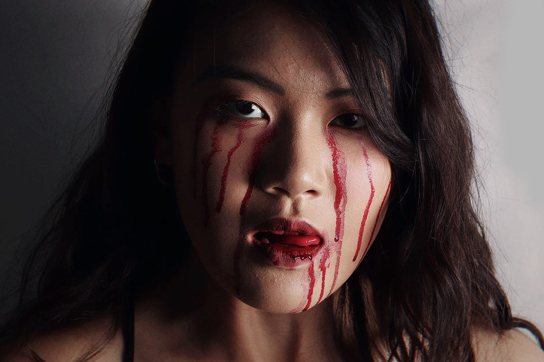 vampire contact lenses