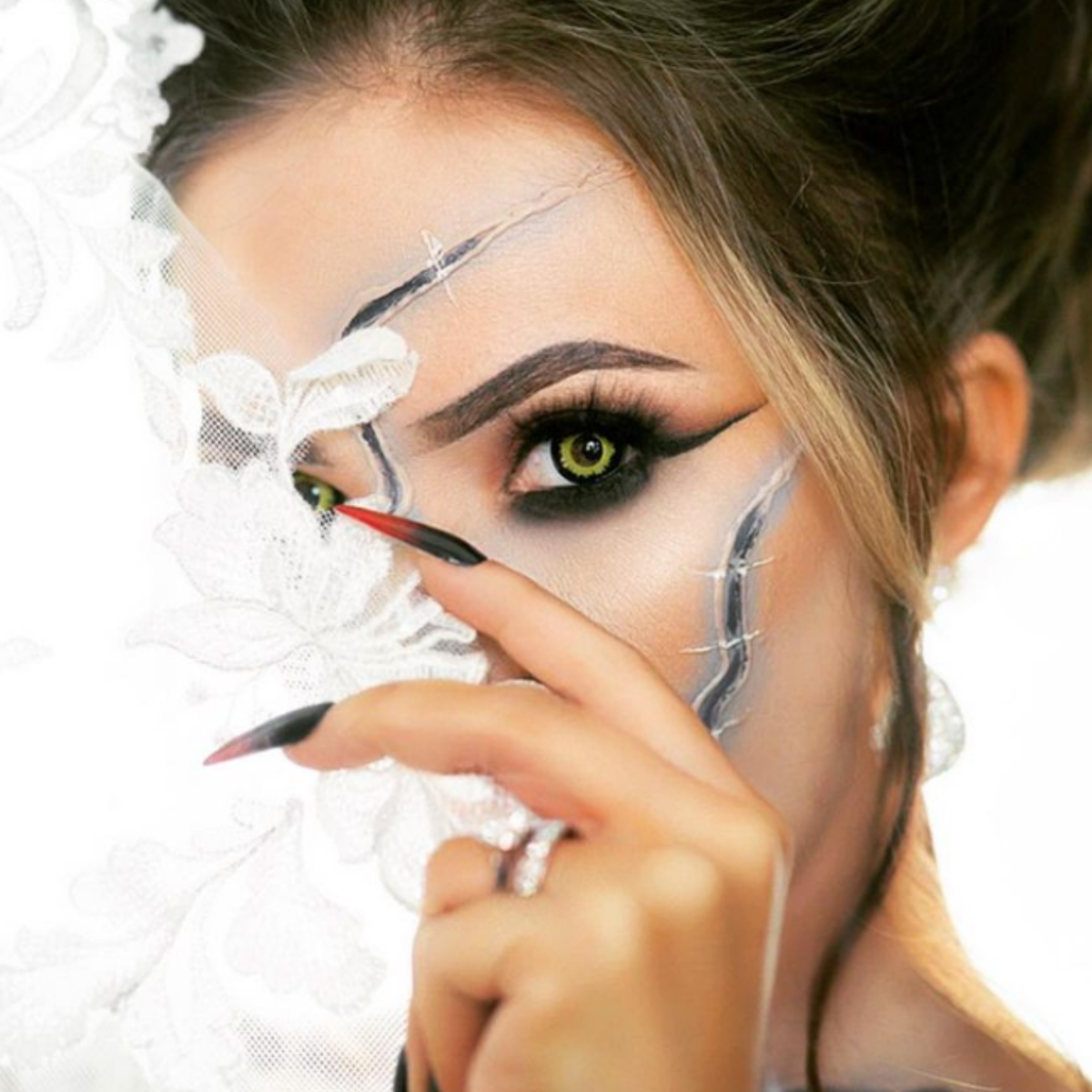 Wolf Eye Halloween Contact Lenses