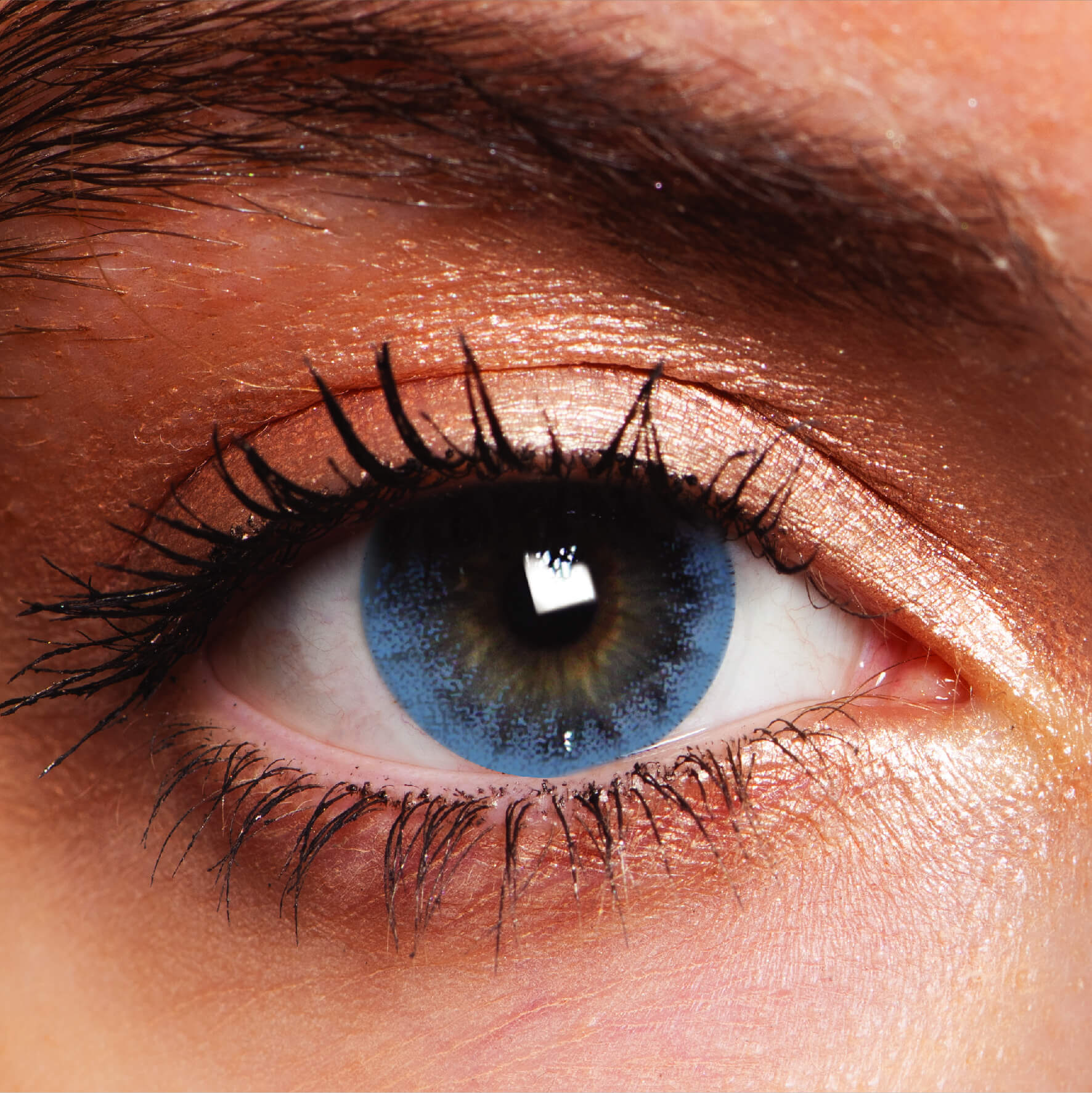 Buckingham Blue Natural Coloured Contact Lenses