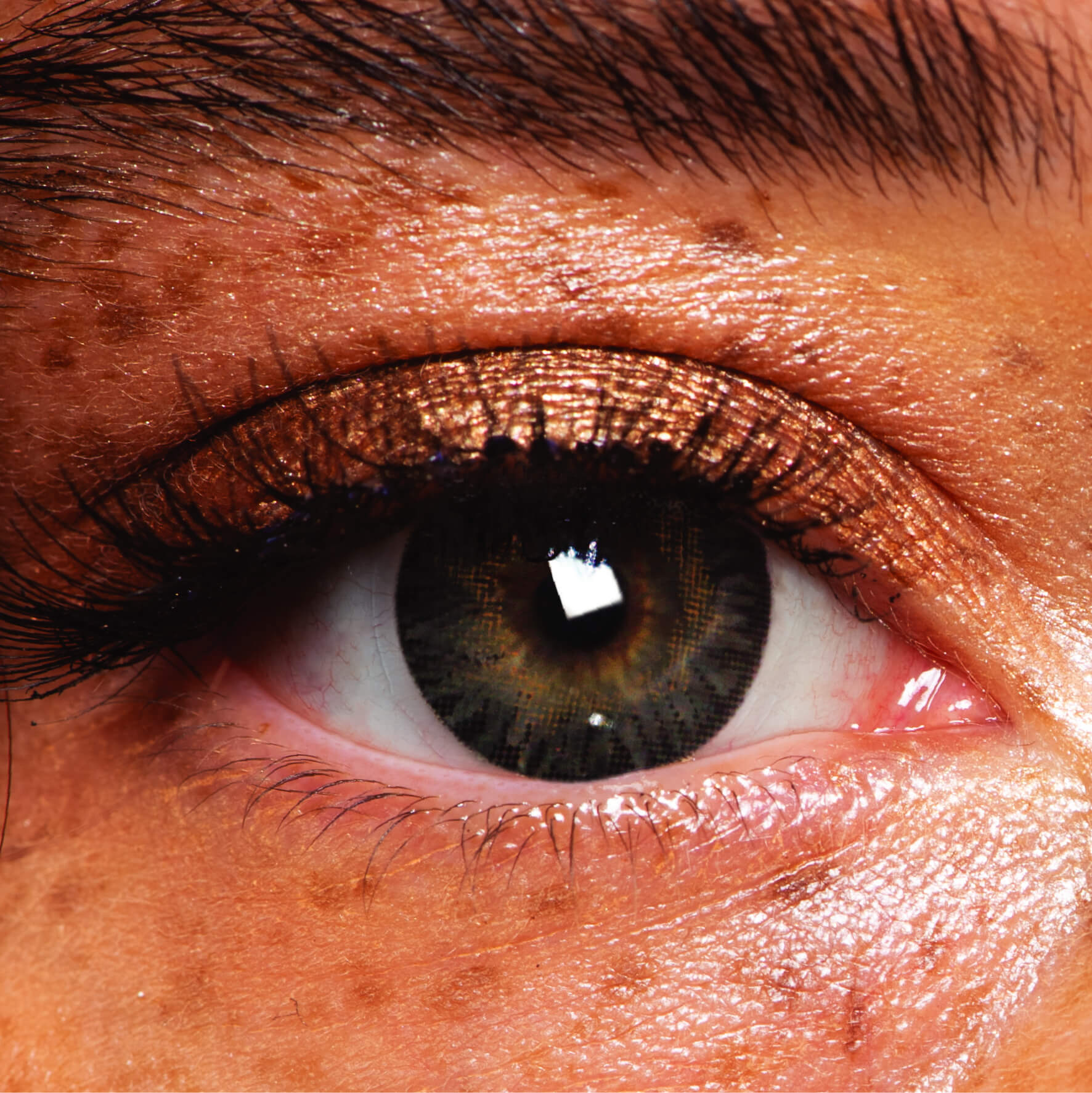 Coloured Contact Lenses