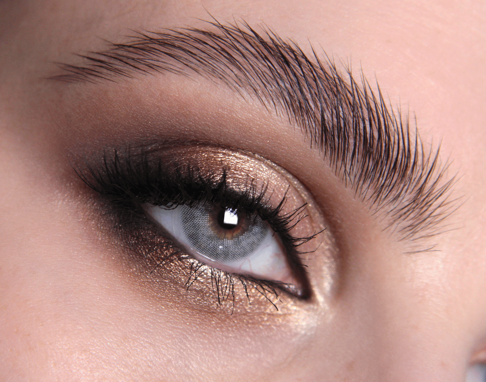Coloured Contact Lenses