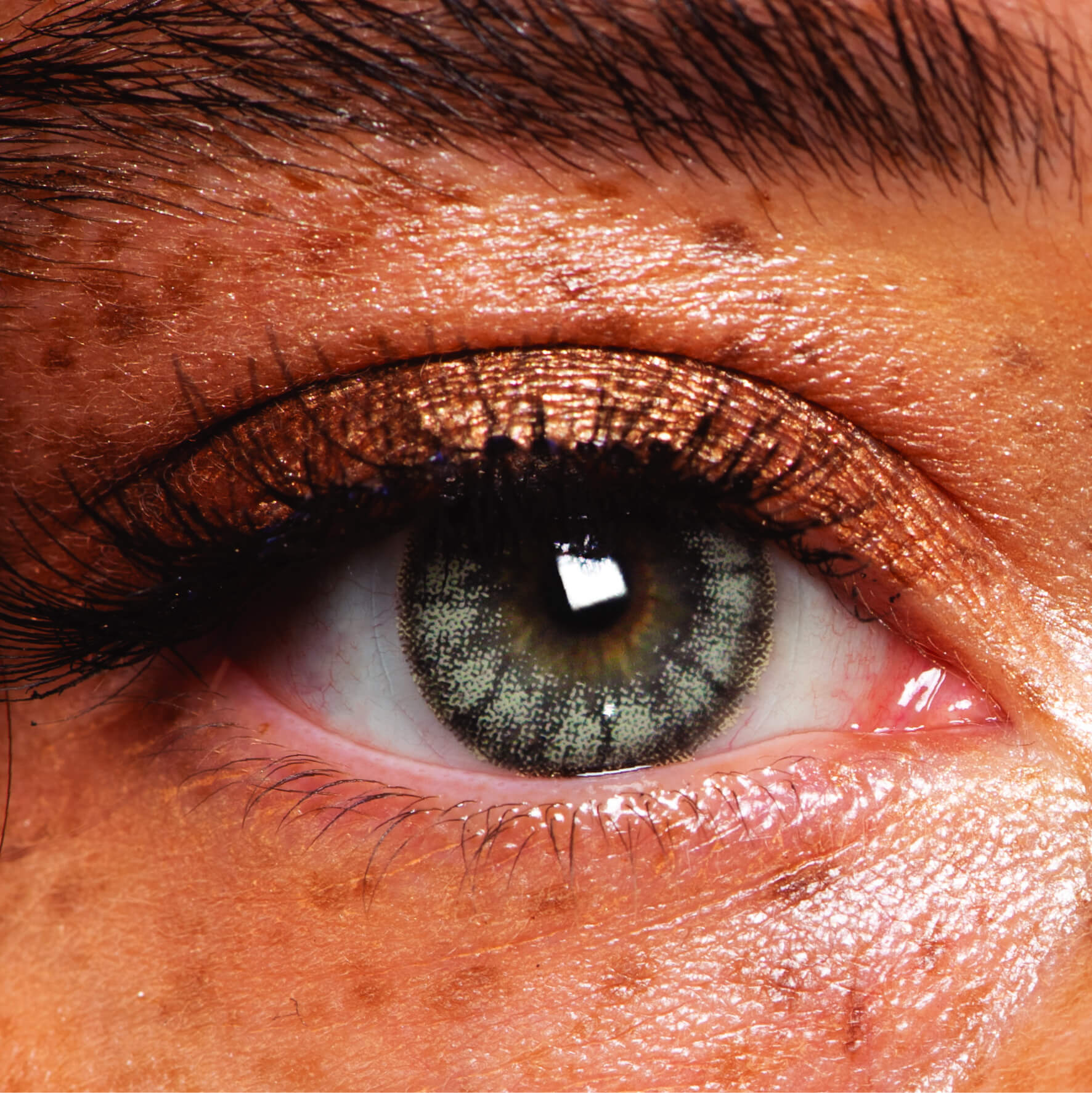 Coloured Contact Lenses